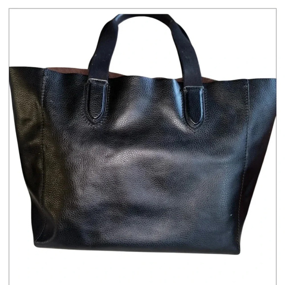 COACH Large Derby Bag - Picture 3 of 11